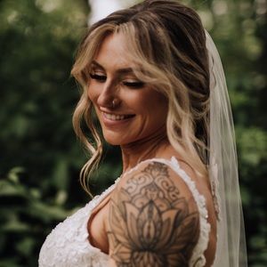 Meet your Posher, Leah